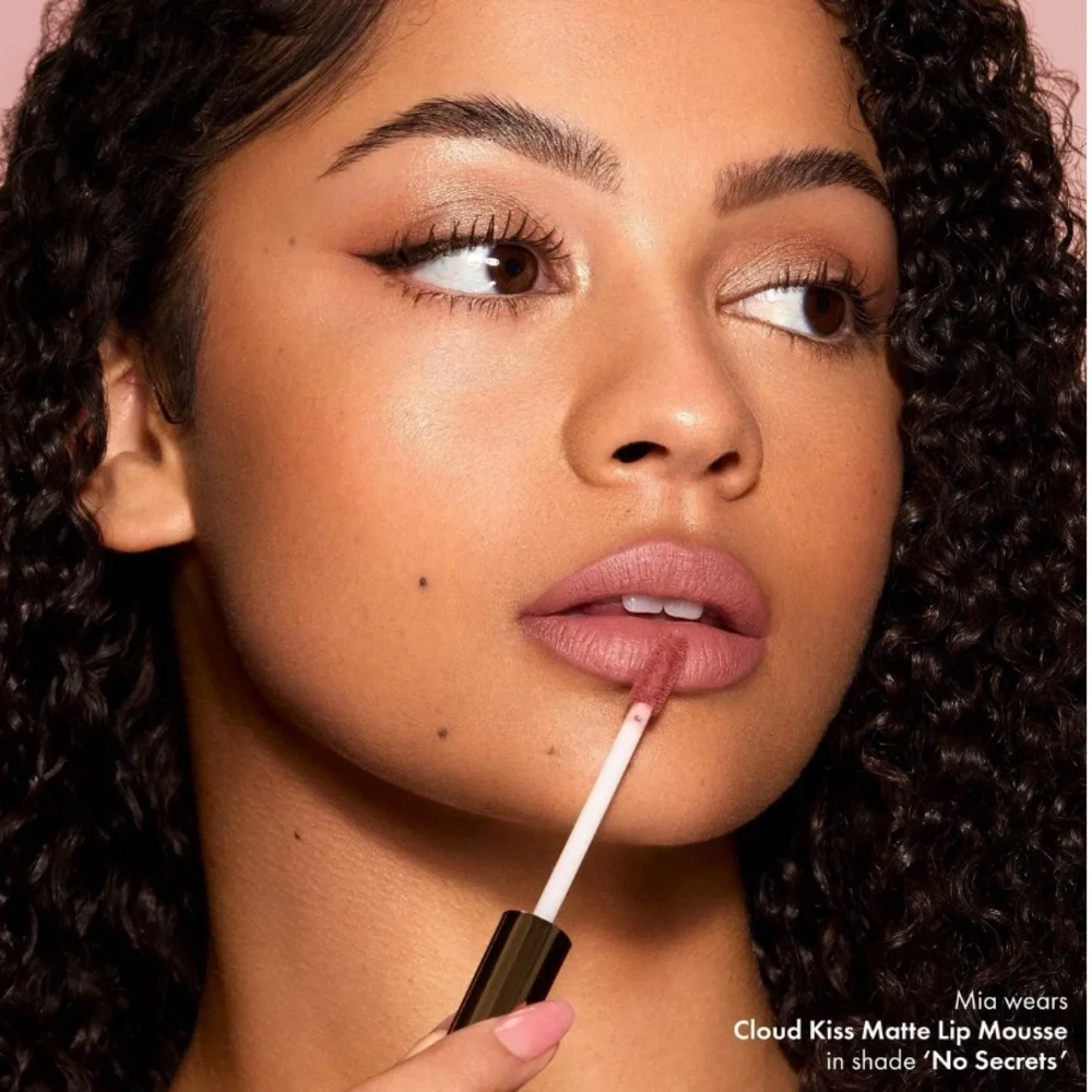 ICONIC LONDON Cloud Kiss Matte Lip Mousse “No Secrets”